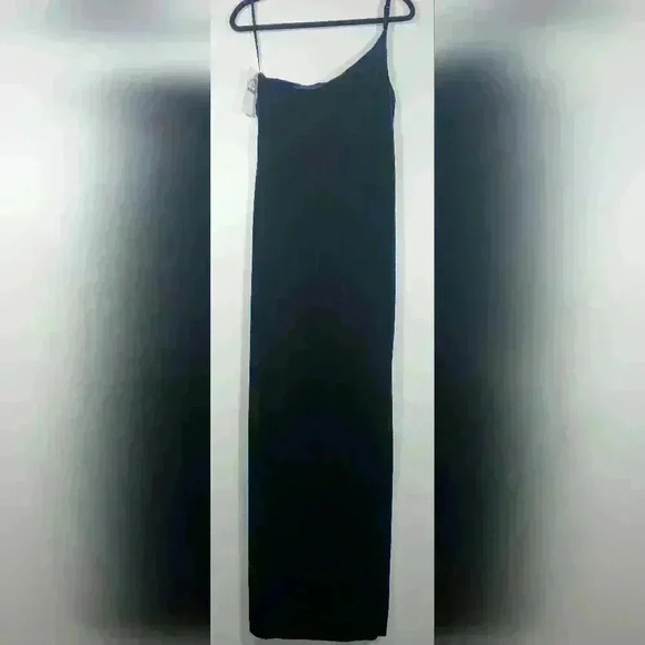 REVELRY JADE VELVET DRESS. - Picture 4 of 7